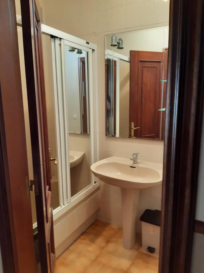 Disan 3A Apartment Portonovo Bagian luar foto